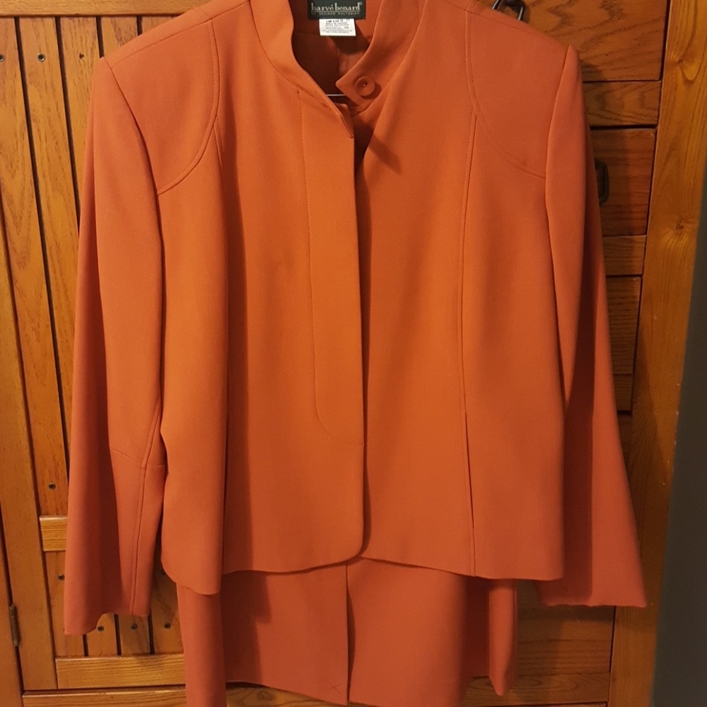 Beautiful New Harvey Benard skirt suit